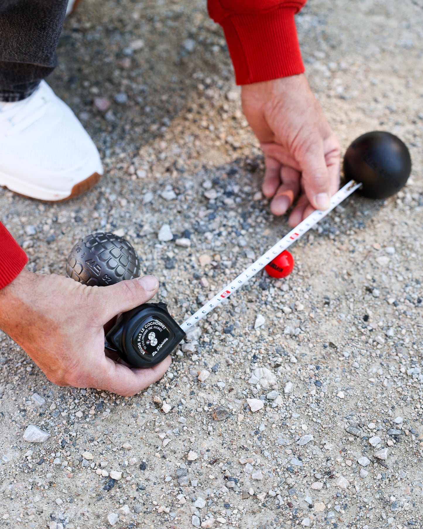 Mètre de pétanque "Bouge pas le cochonnet"